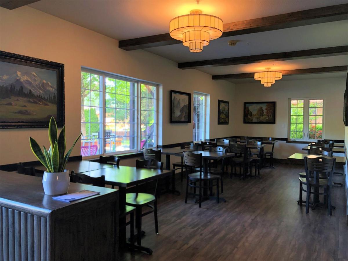 Blue Elk Inn Leavenworth Esterno foto